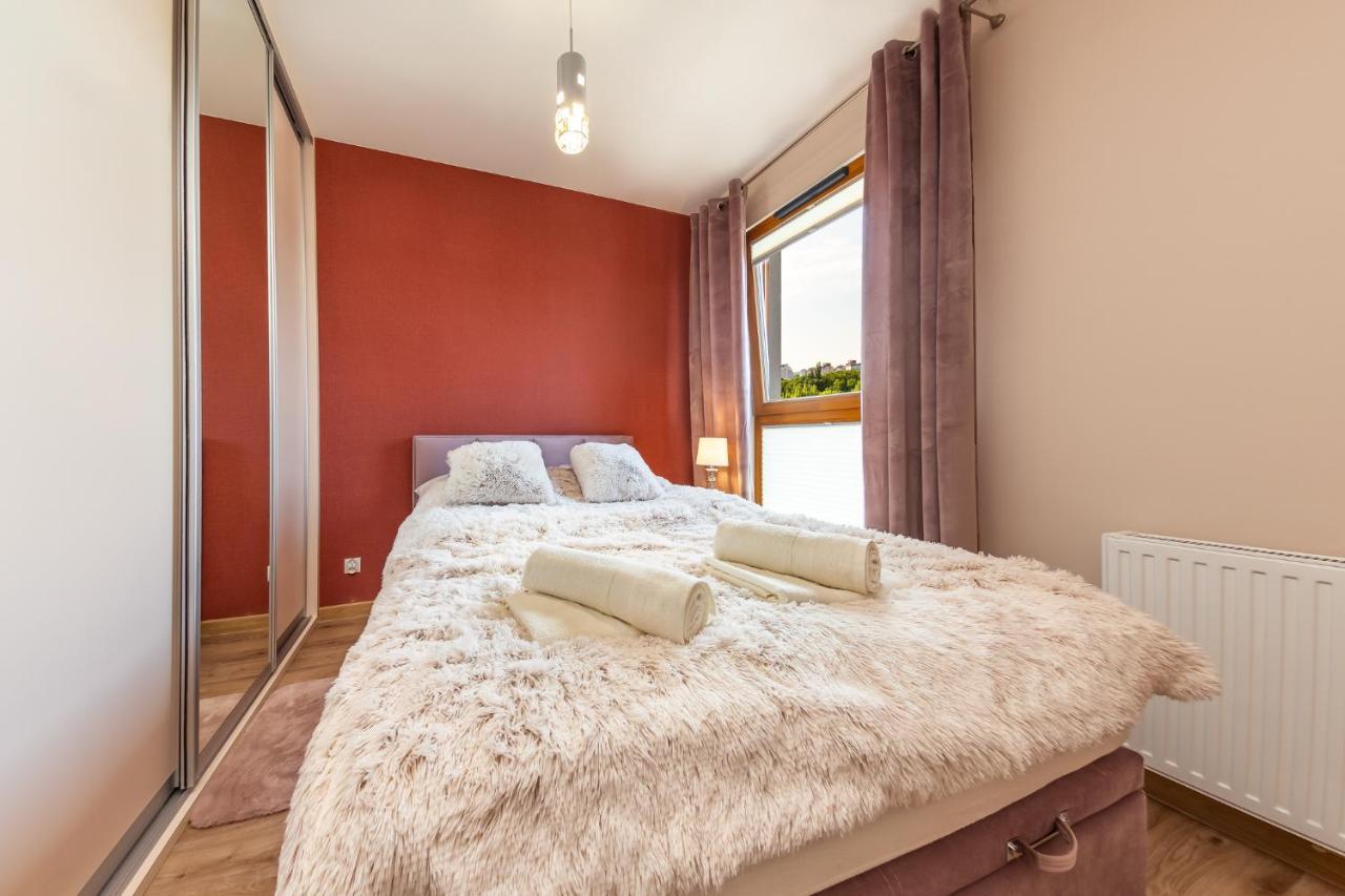 Apartamenty W Gdansku - Zajezdnia Wrzeszcz, Grudziadzka 4B Ngoại thất bức ảnh